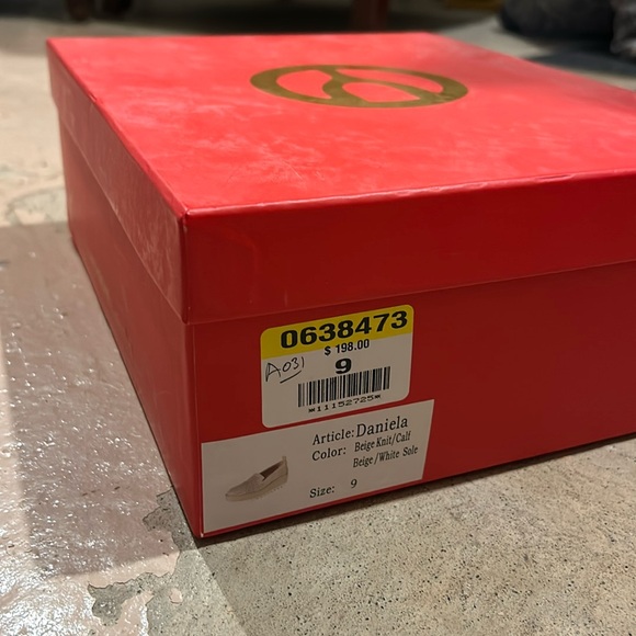 Rhinestone Embellished Platform Shoes - Picture 2 of 8